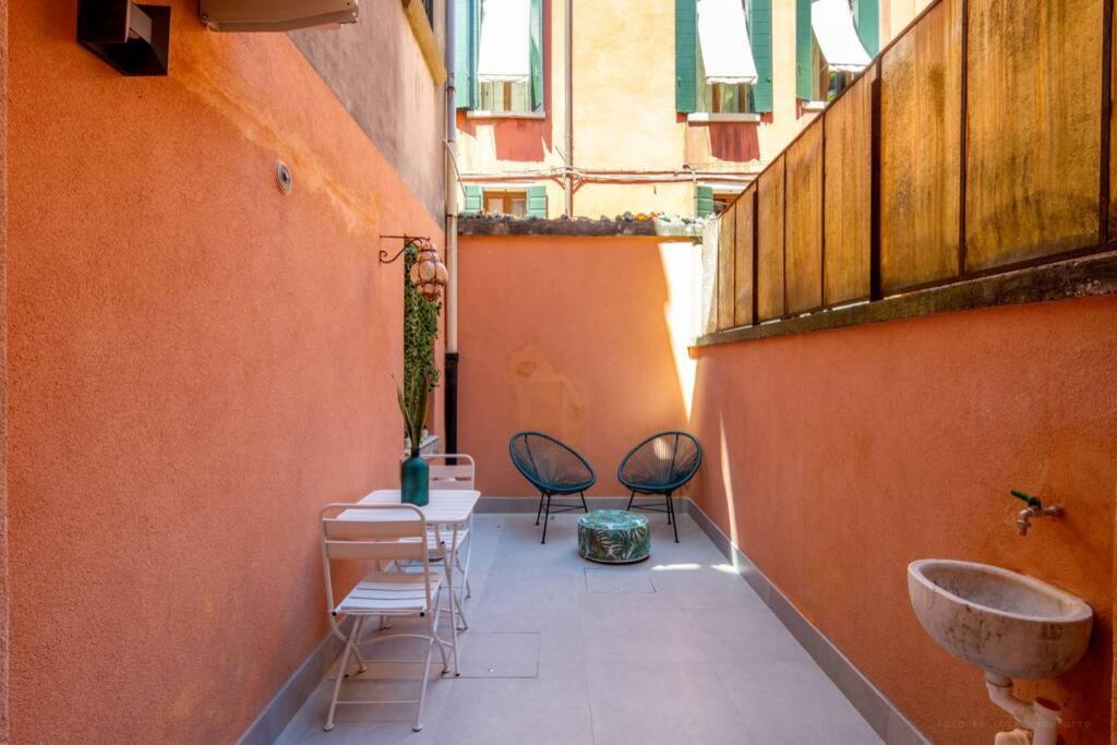 Ormesini Courtyard Apartment Benátky Exteriér fotografie